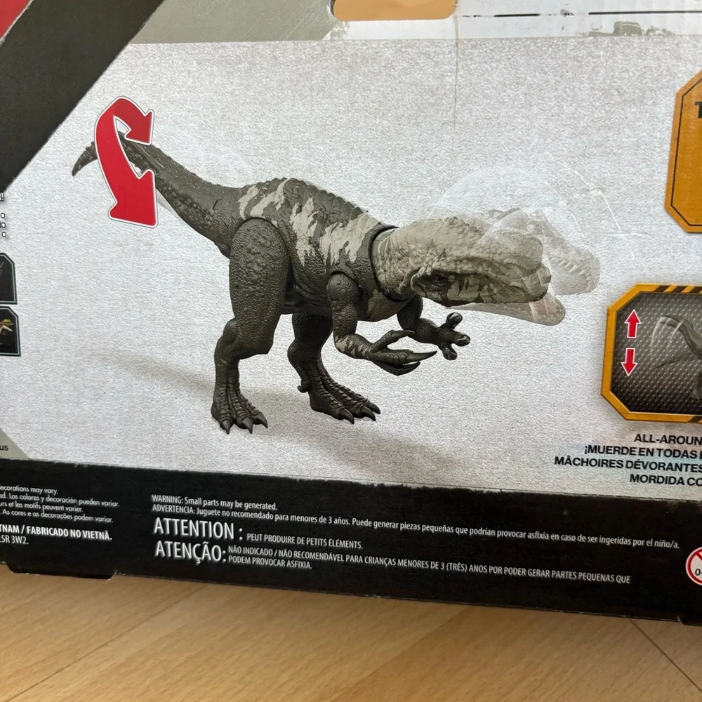Jurassic World Rebirth Chilantaisaurus Dinosaur Gigantic Thrashers Attack Figure - Picture 12 of 15